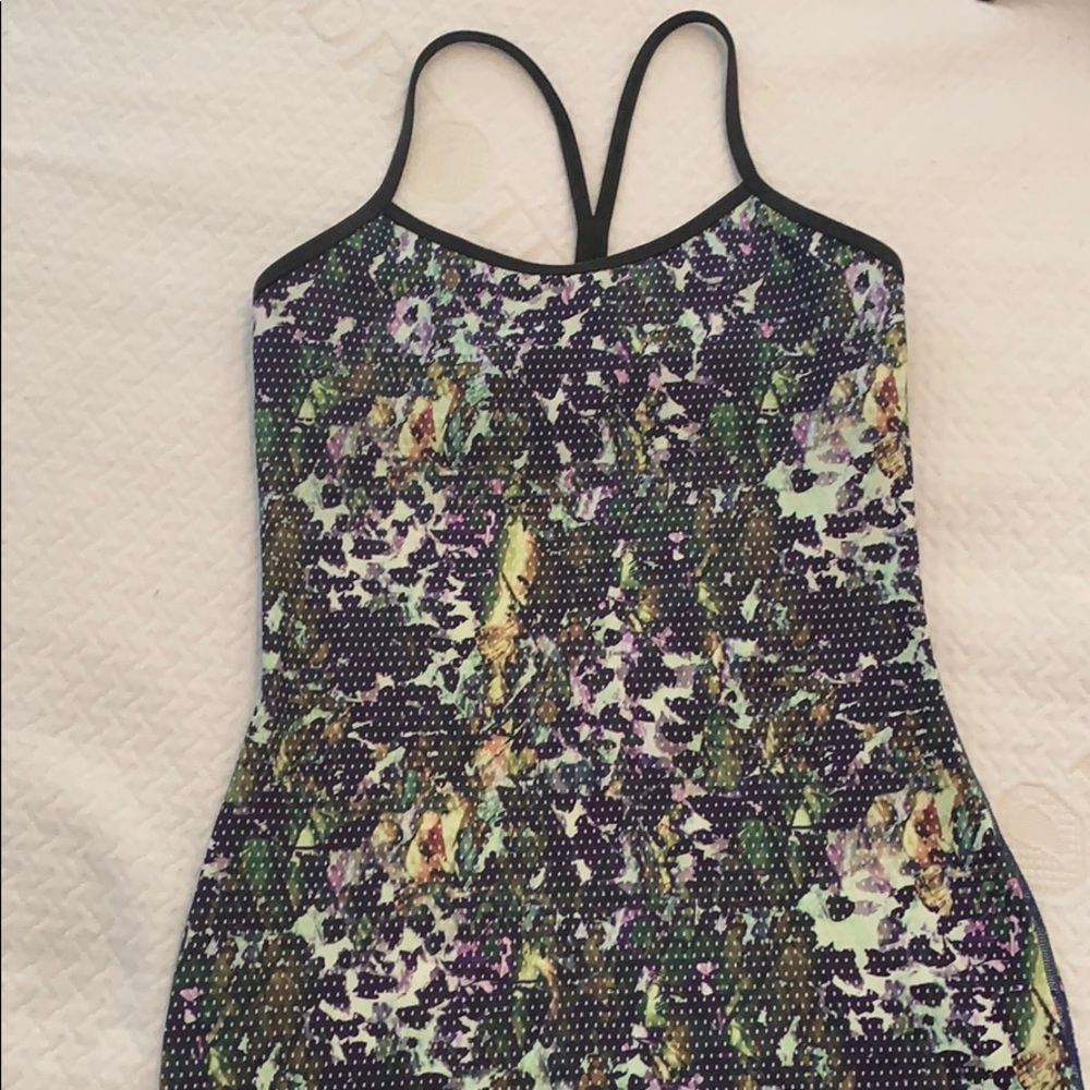 Lululemon Power Y tank. Size 6